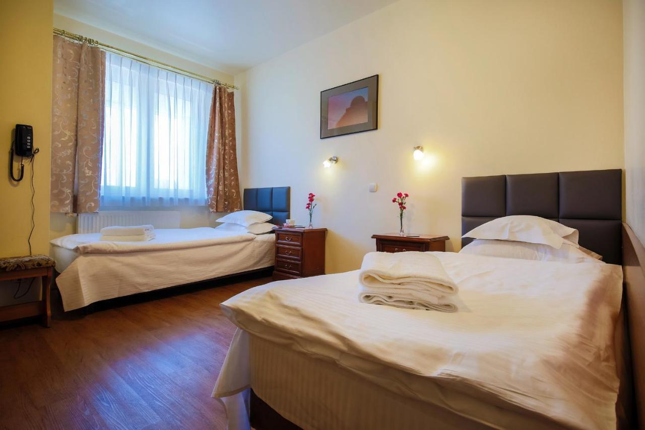 Hotel Gorsko Wieliczka Bagian luar foto