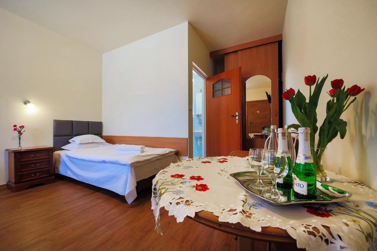 Hotel Gorsko Wieliczka Bagian luar foto