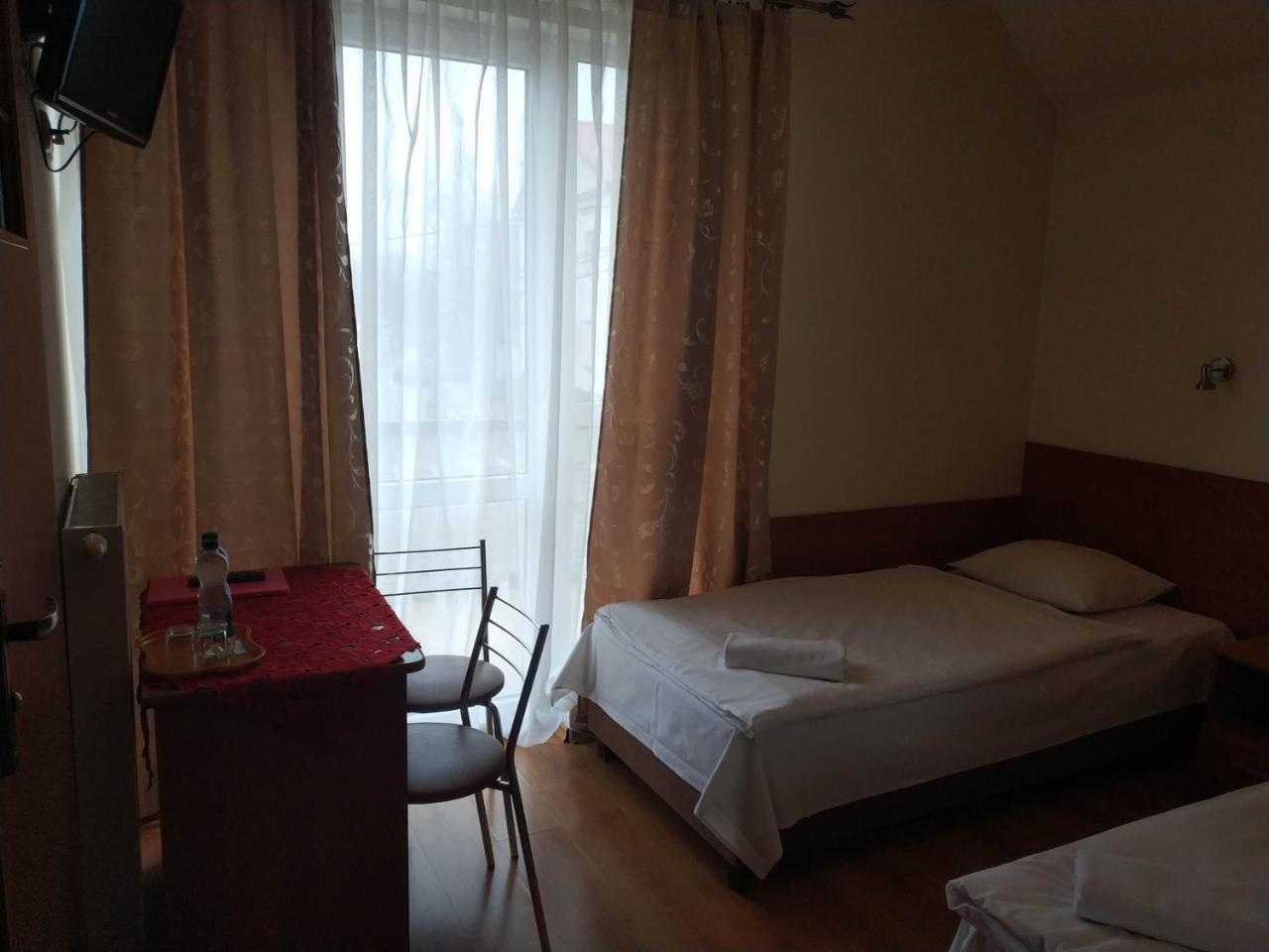 Hotel Gorsko Wieliczka Bagian luar foto