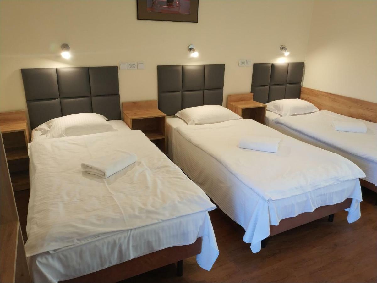 Hotel Gorsko Wieliczka Bagian luar foto